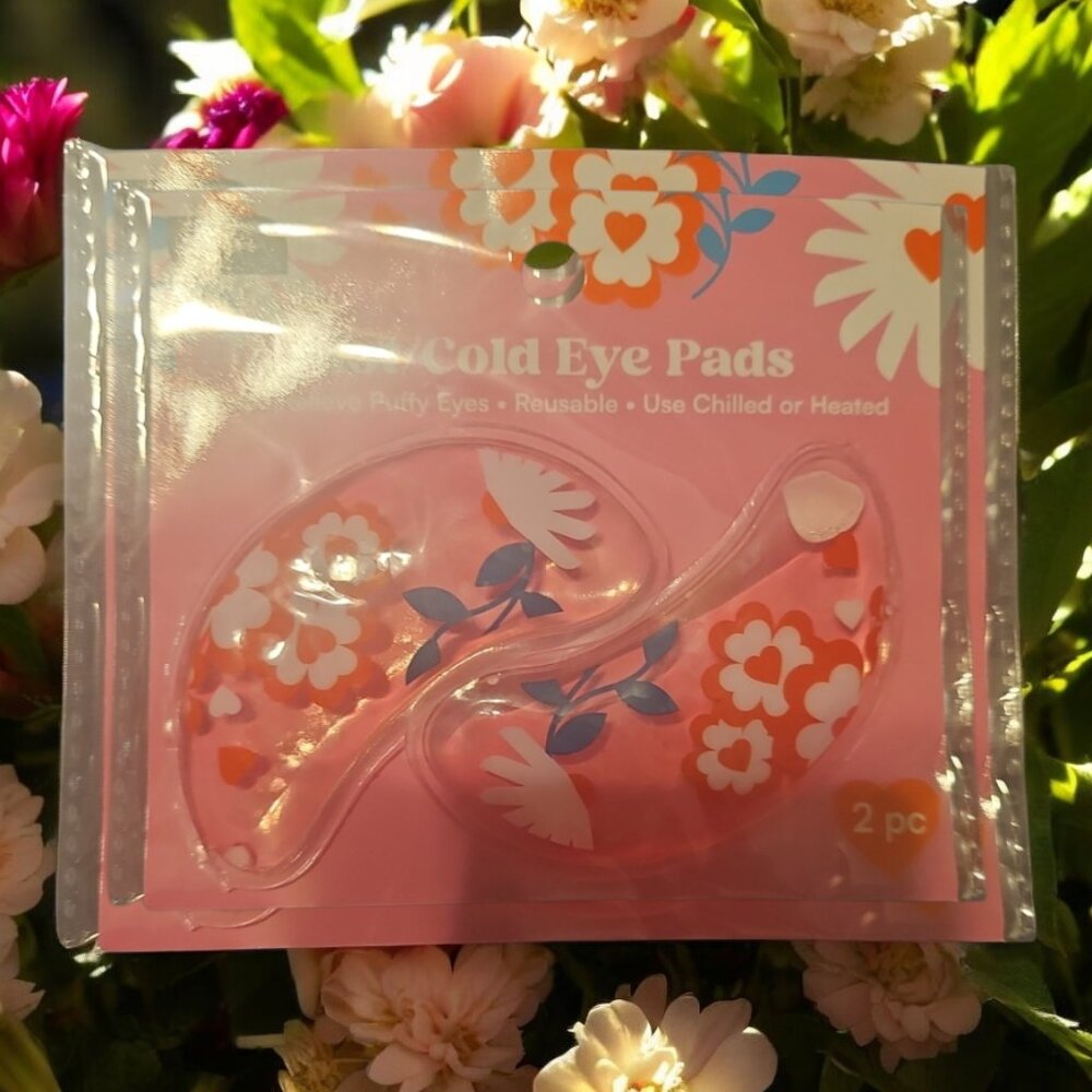 Hot/Cold Eye Pads (2pc) — Product Features